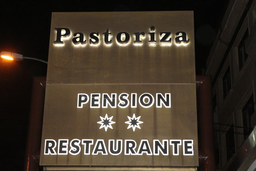 Pension Pastoriza Hotel Vimianzo Buitenkant foto